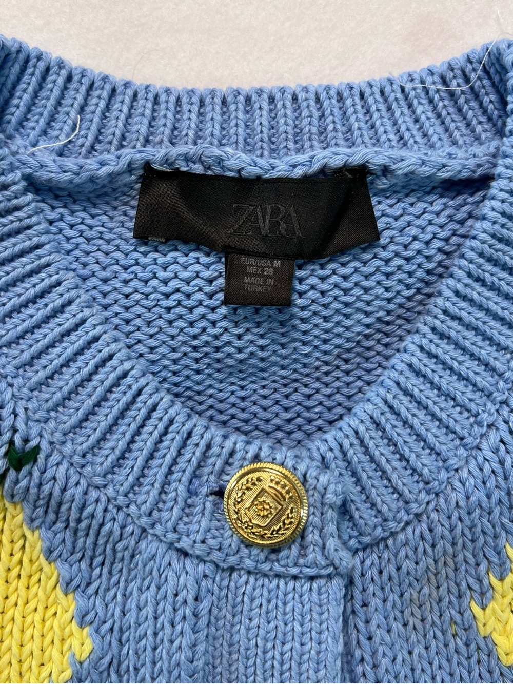 Zara Light Blue and Yellow Argyle Knit Vest with Gold Buttons - Picture 2 of 7